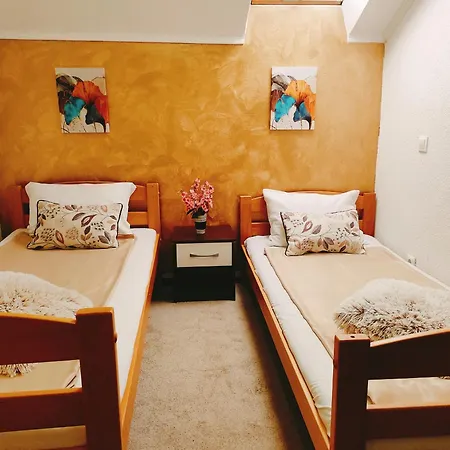 Sky Luxury View Free Parking Apartamento Sarajevo